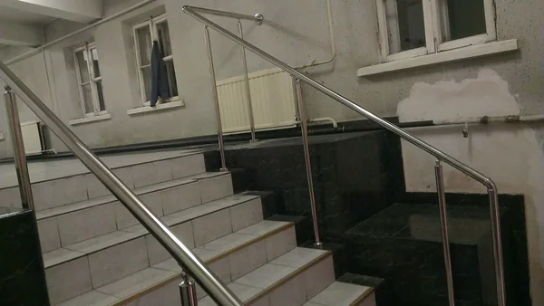 Промышленные площадки, лестницы и ограждения — ракурс 33